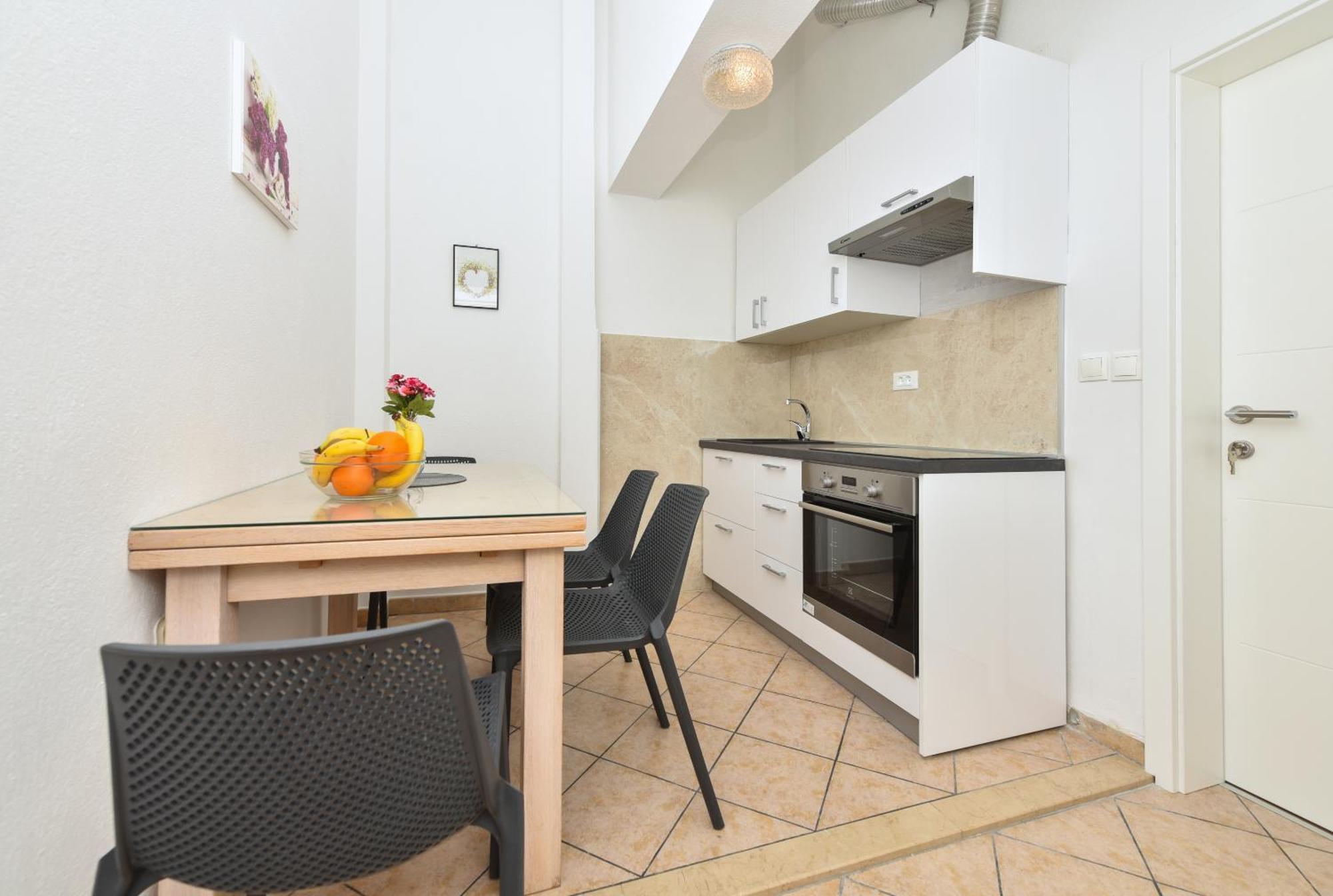 Apartmán House Santro Baška Voda Exteriér fotografie